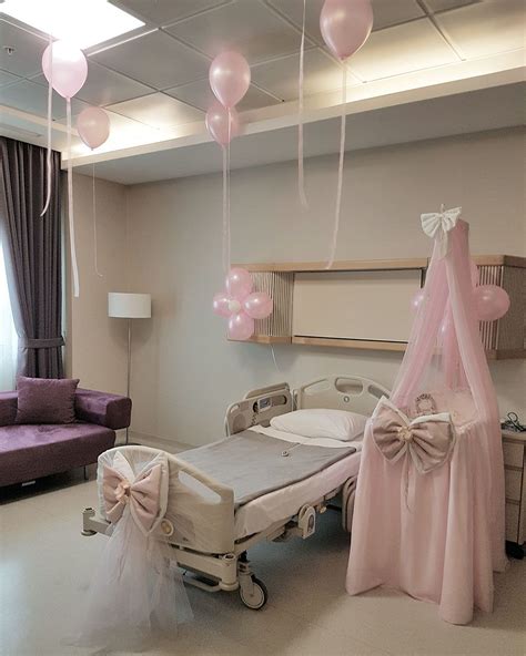 hastane bebek yatağı süsleme
